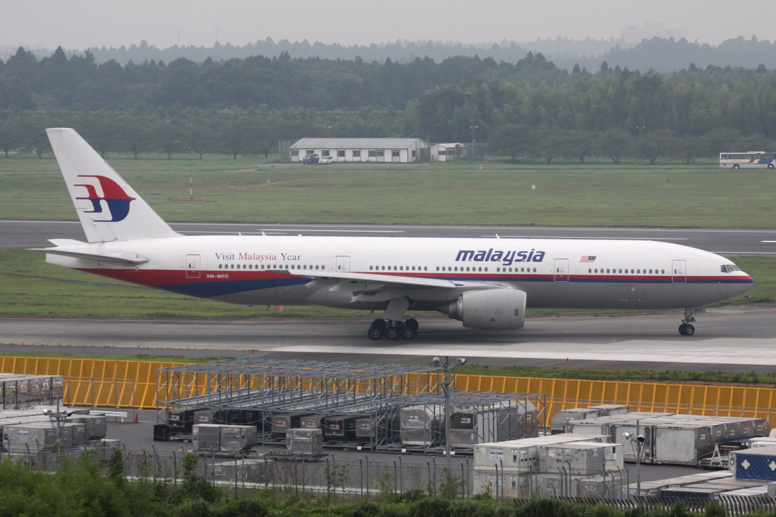 Malaysia Airlines Boeing 777-200ER 9M-MRO